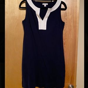 Sleeveless dress